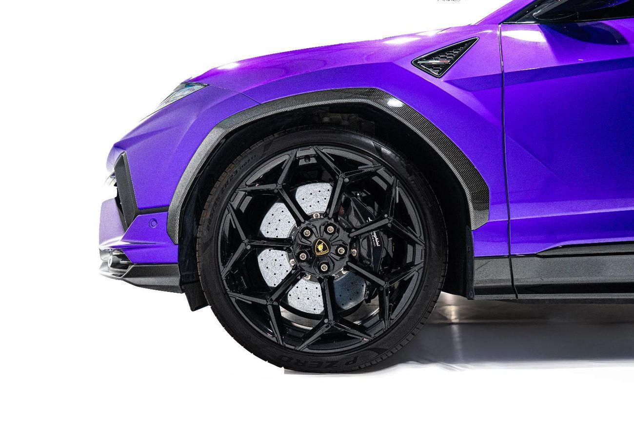 Lamborghini Urus 4.0T V8 Performante URUS PERFORMANTE | FULL CARBON INT/EXT | MASSAGE SEATS | ADVANCED SOUND SYSTEM |