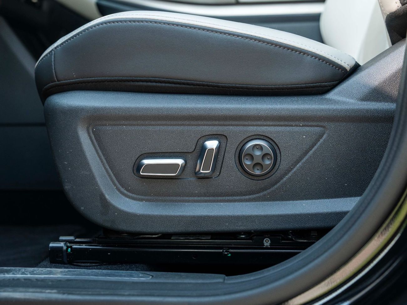 Jetour Dashing AED 1,494 PM • DASHING 1.6L TURBO LUXURY • LOW KM • OFFICIAL JETOUR AGENCY WARRANTY UNTIL 2030