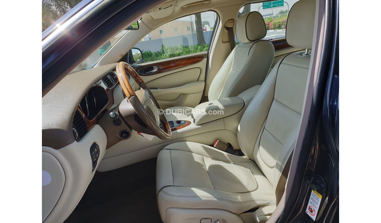 جاكوار XJ6 SOVEREIGN 2009 IMMACULATE CONDITION