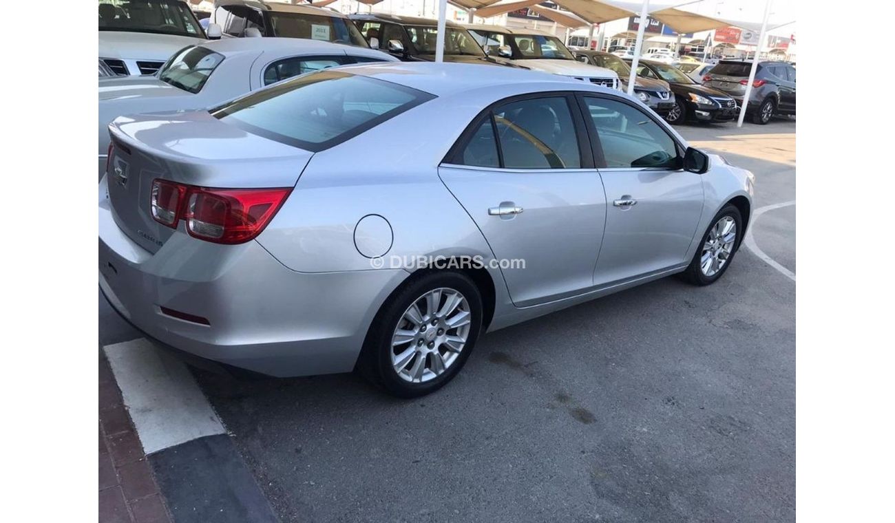 Chevrolet Malibu Chevrolet Malibu 2013 gcc full Automatic for sale