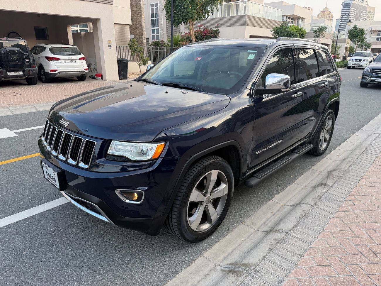 جيب جراند شيروكي Limited Plus 3.6L