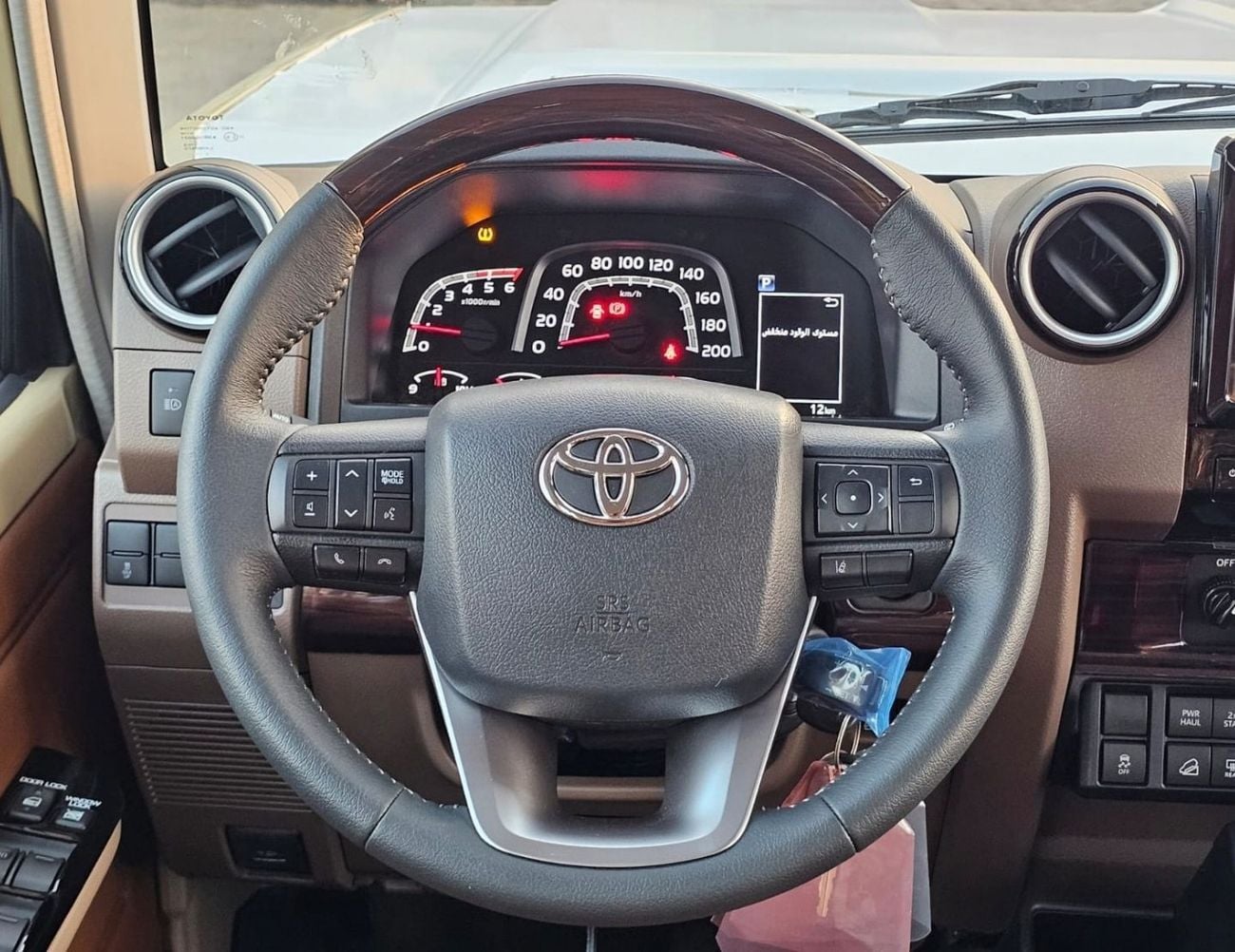 Toyota Land Cruiser 70 LC76 TOYOTA LANDCRUISER LC76 HARDTOP 5DOOR LX Z1 || 2.8L DIESEL V4 A/T 4WD | RADAR | WINCH ,SNORKEL | FUL