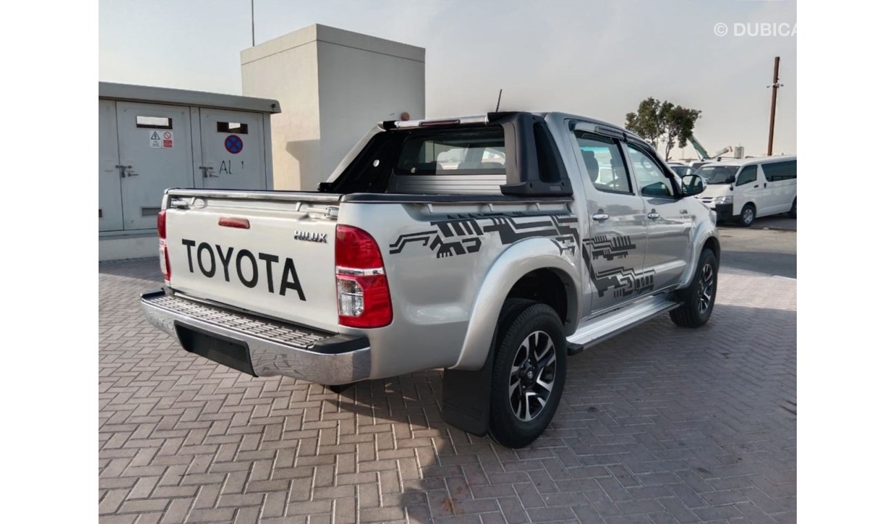 تويوتا هيلوكس TOYOTA HILUX PICK UP RIGHT HAND DRIVE (PM1249)