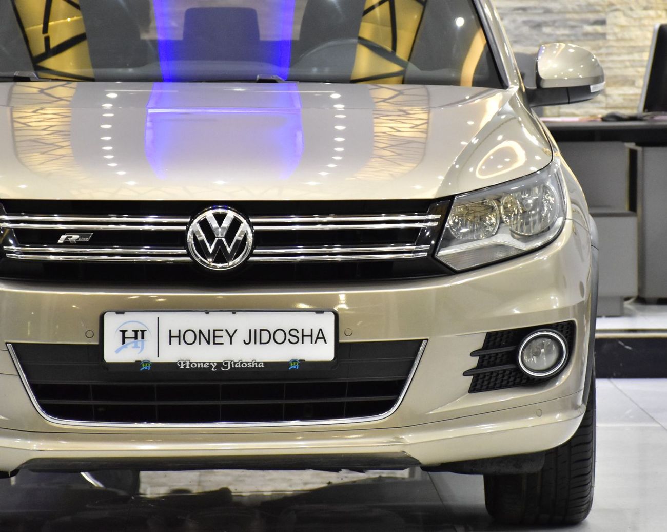 Volkswagen Tiguan EXCELLENT DEAL for our Volkswagen Tiguan R-Line ( 2016 Model ) in Beige Color GCC Specs