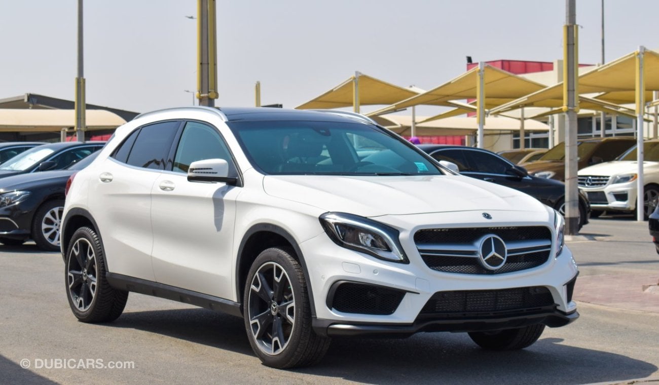 مرسيدس بنز GLA 250 American specs * Free Insurance & Registration * 1 Year warranty