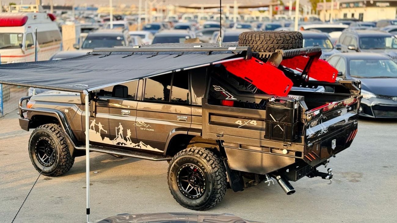Toyota Land Cruiser Pick Up HEAVY MODIFIED | ULTIMATE OFF-ROAD CAMPER TRUCK | 4.5L DIESEL | MANUAL TRANSMISSION | 2011