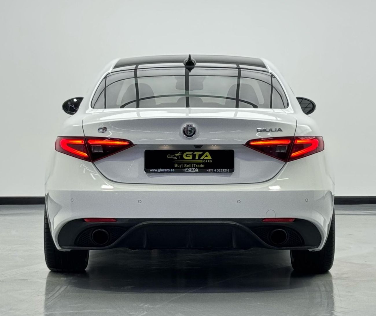 ألفا روميو جوليا Q2 Veloce 2023 Alfa Romeo Giulia Q2 Veloce, Nov 2027 Alfa Romeo Warranty + Service Pack, Low Kms, GC