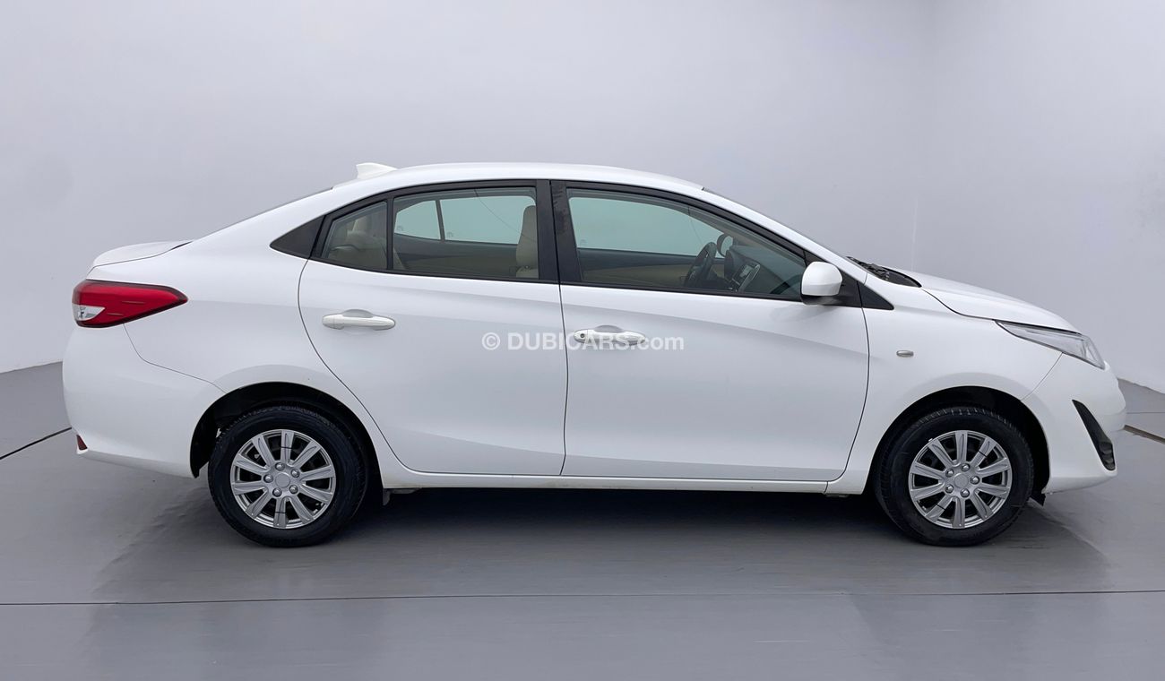 تويوتا يارس E 1.5 | بدون دفعة مقدمة | اختبار قيادة مجاني للمنزل