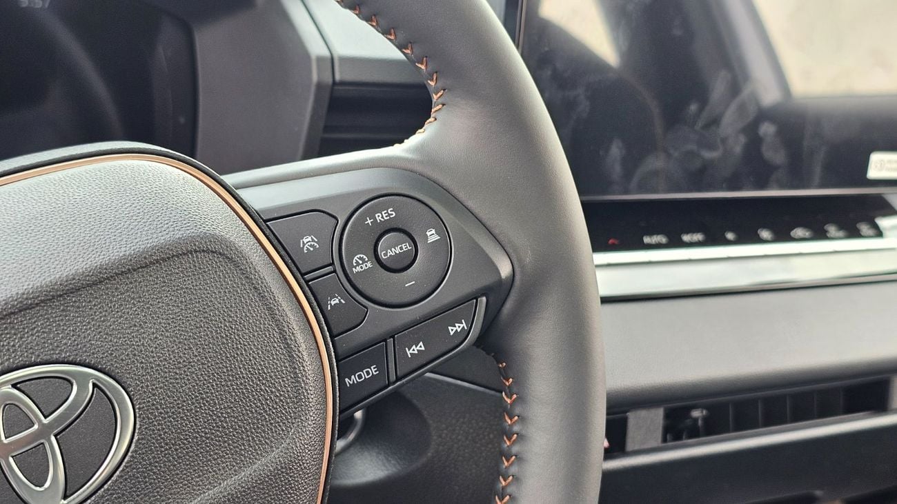 تويوتا كورولا كروس Toyota Corolla Cross Toyota Corolla Cross 2.0L Gasoline Elite AT 2026 NEW SHAPE ELECTRIC CHAIR- SUNR