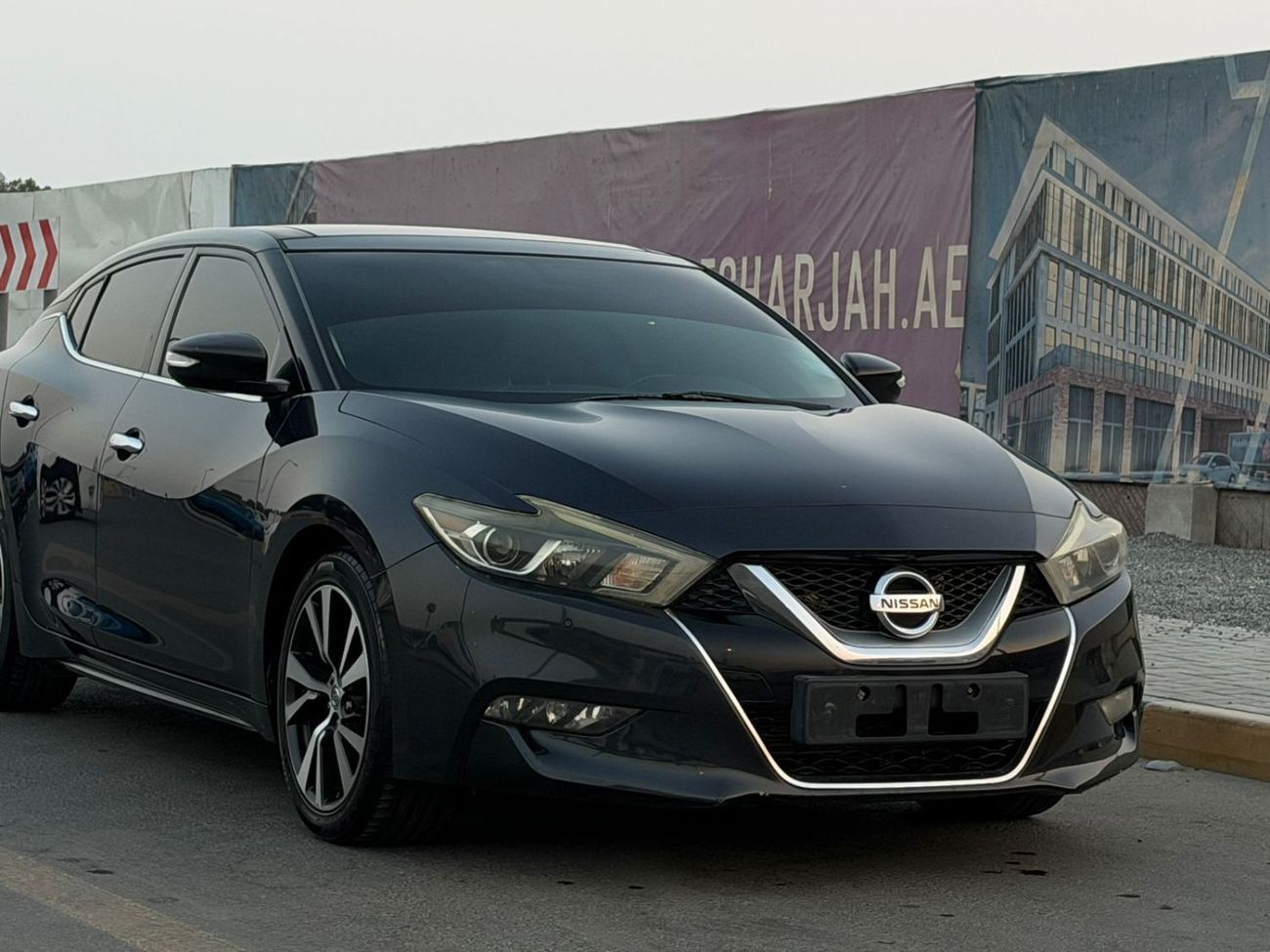 Nissan Maxima SV 3.5L Luxury and top condition