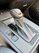 تويوتا كورولا كروس Toyota corolla cross 2.0 whitte 2025 new face