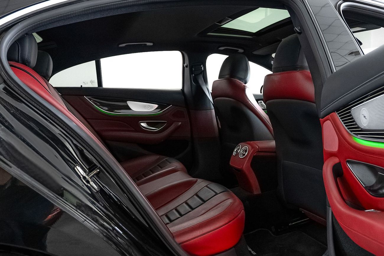 Mercedes-Benz CLS 350 Premium 2.0L (299 HP)