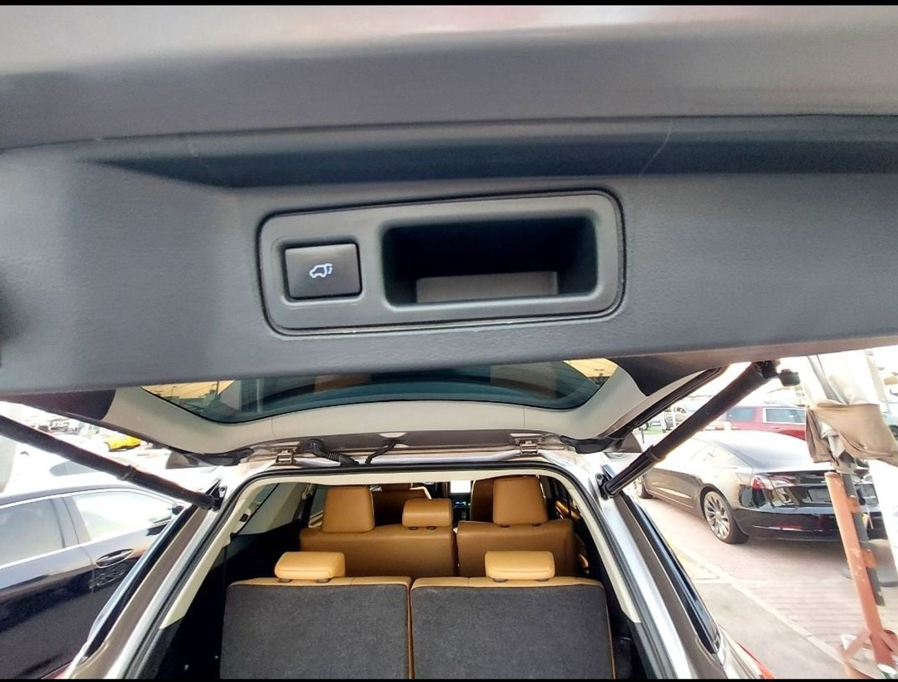 تويوتا فورتونر VXR 4.0L (278 HP)