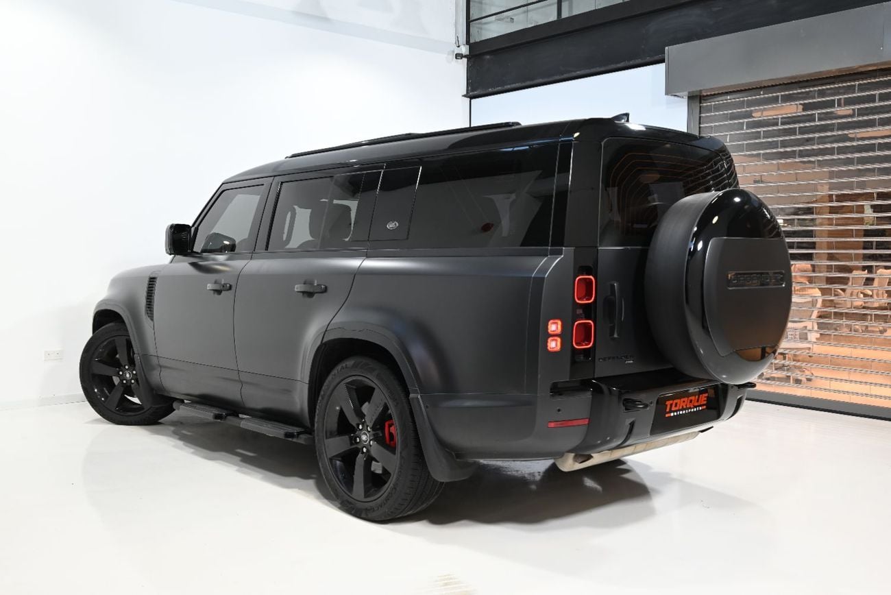 Land Rover Defender 130 HSE P400 2023 Land Rover Defender HSE P400 130, 2028 Land Rover Warranty And Service Pack, GCC
