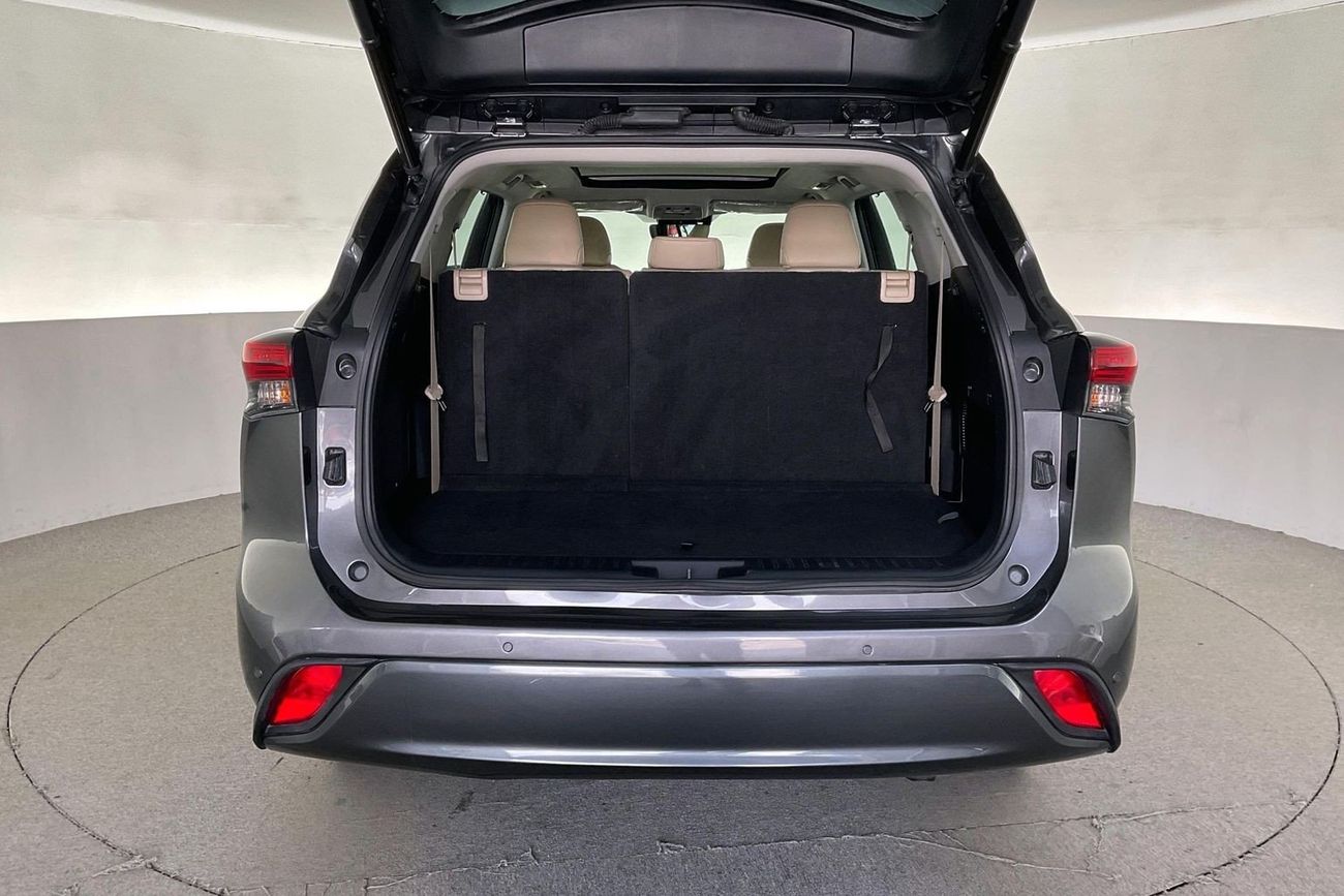 Toyota Highlander VXR | Guaranteed Warranty | 0 Down Payment