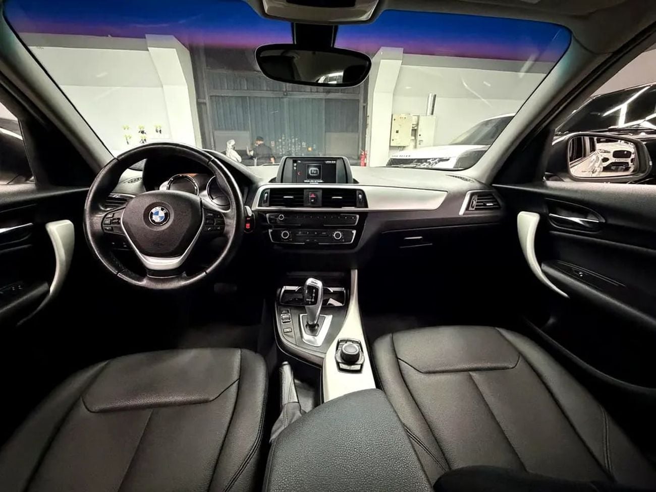 بي أم دبليو 120i M Sport 2.0L