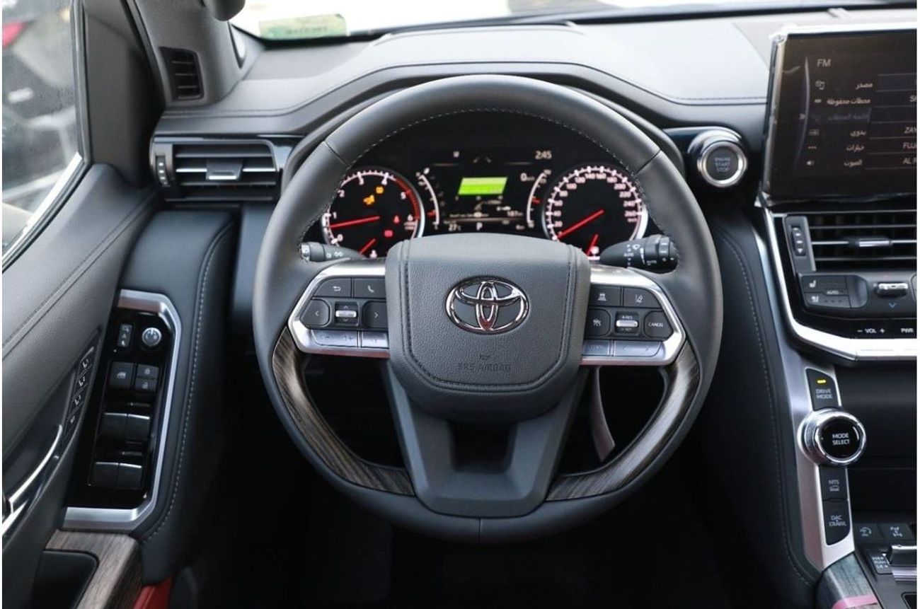 تويوتا لاند كروزر LC300 3.3 TWIN TURBO DIESEL VXR WITH RADAR 2024 MODEL