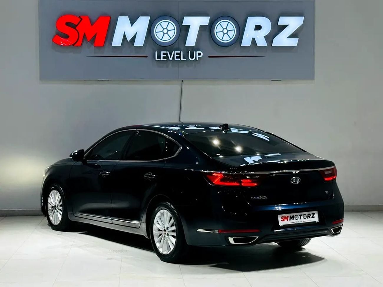 Kia Cadenza EX 3.3L