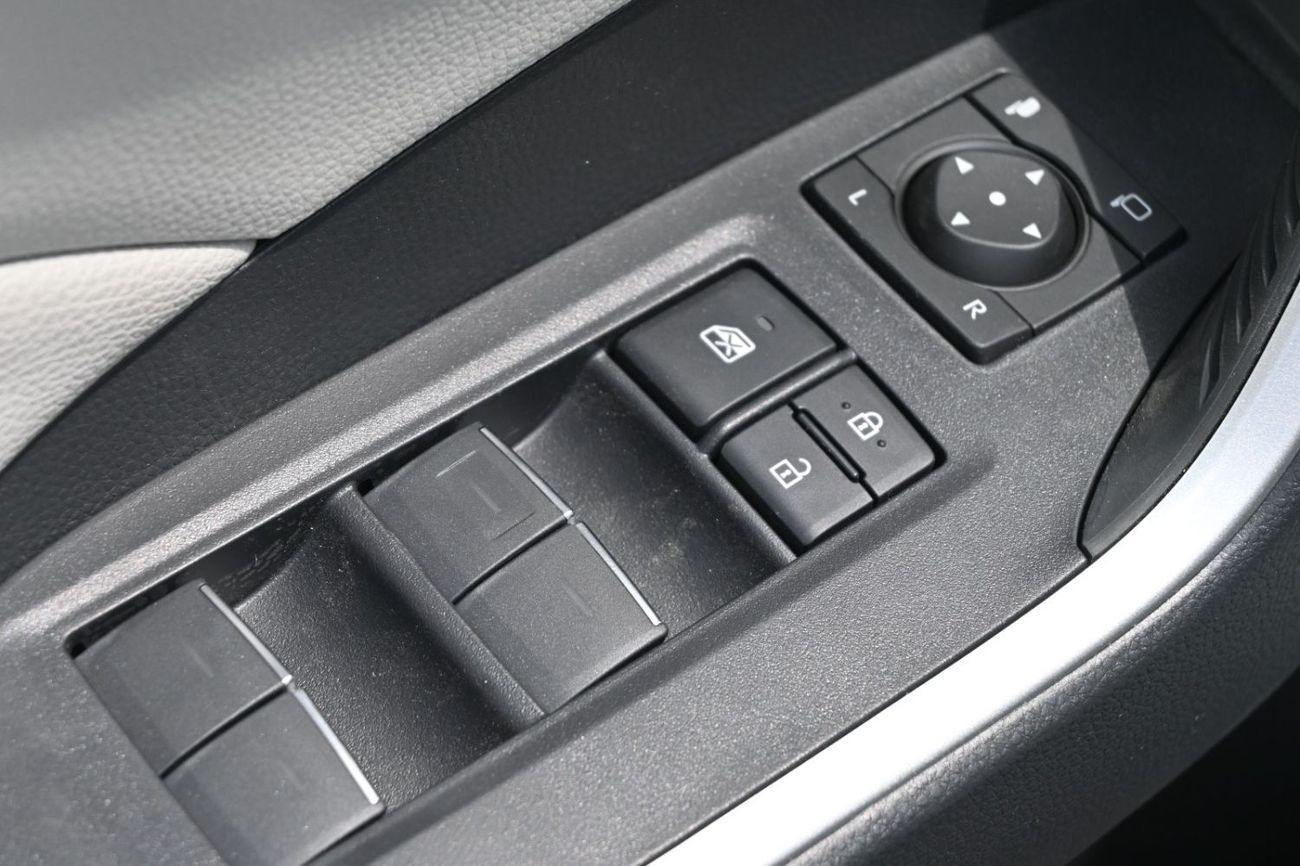 Toyota RAV4 2.5L Adventure, Leather Seat, Electric Seat, Radar, Panoramic Roof Model 2025 Saudi Specs