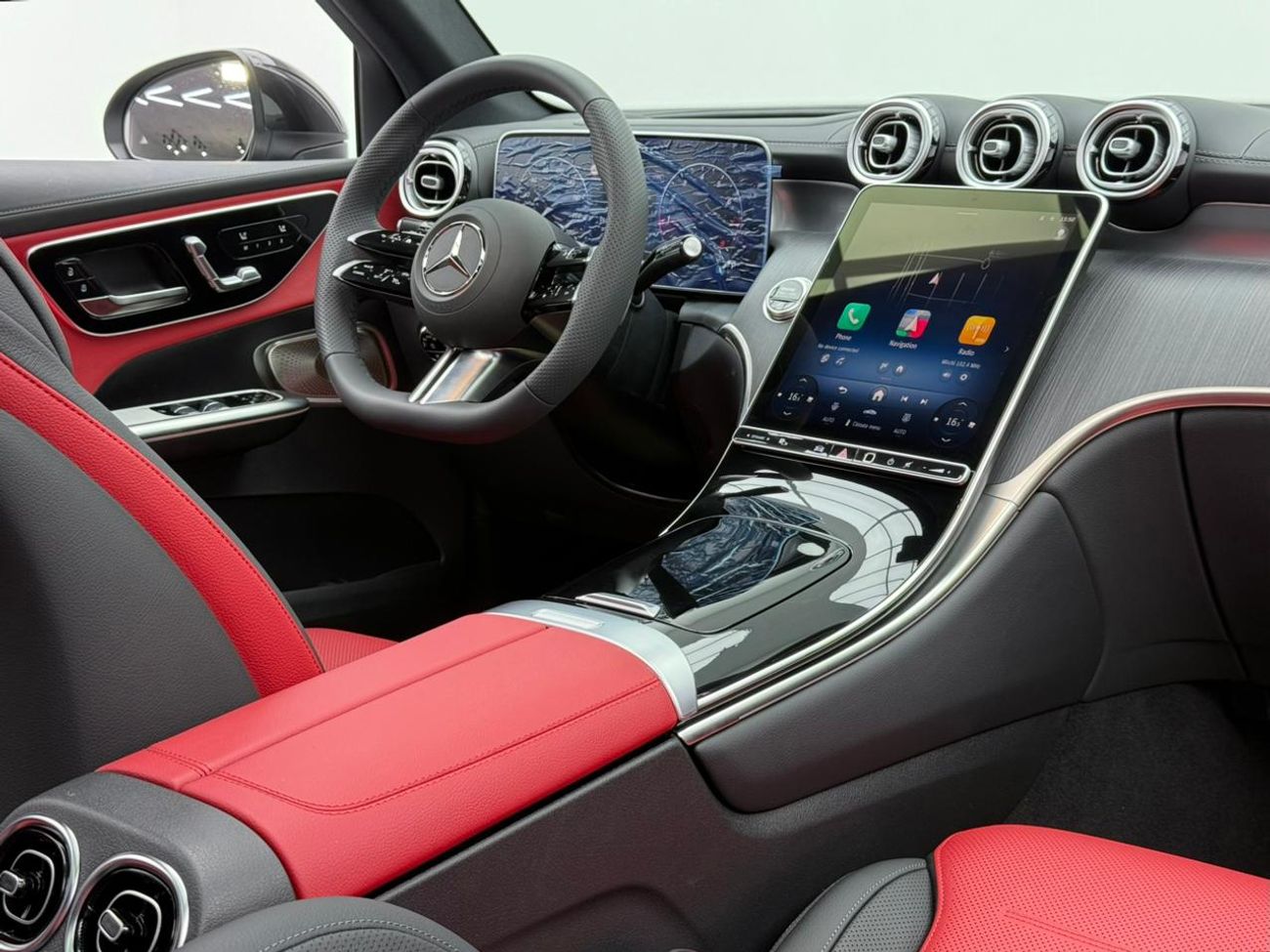 Mercedes-Benz GLC 200 4Matic 2025 Mercedes Benz GLC200 4MATIC, 5 Years Warranty, Full Options, GCC