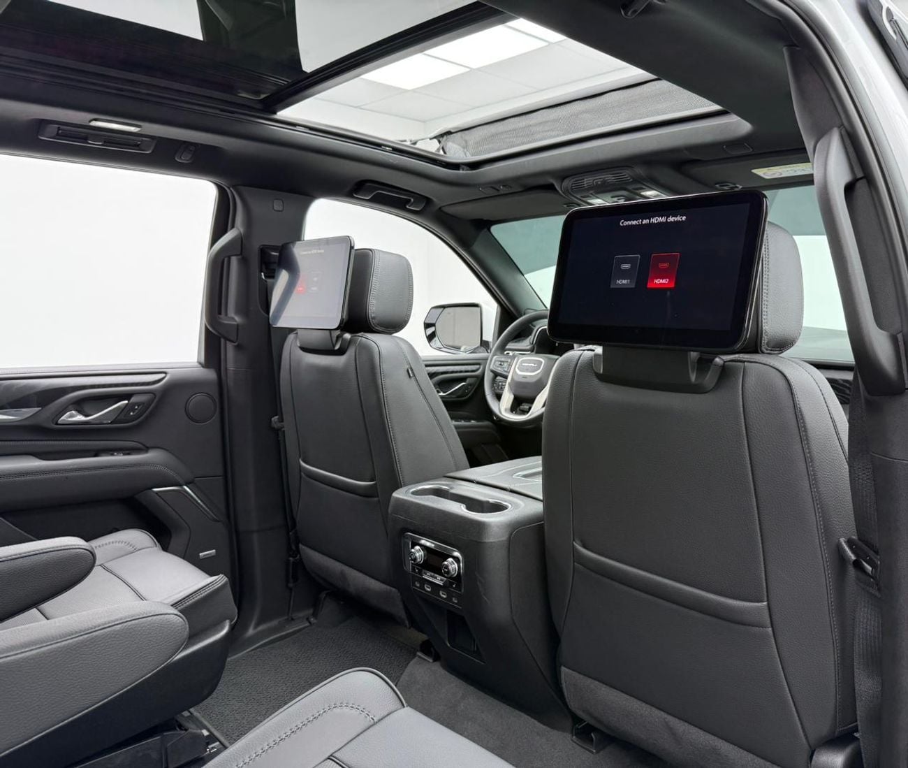 جي أم سي يوكون 2024 GMC Yukon Denali, 04/2030 GMC Warranty + Service Contract, GMC Full Service History, GCC