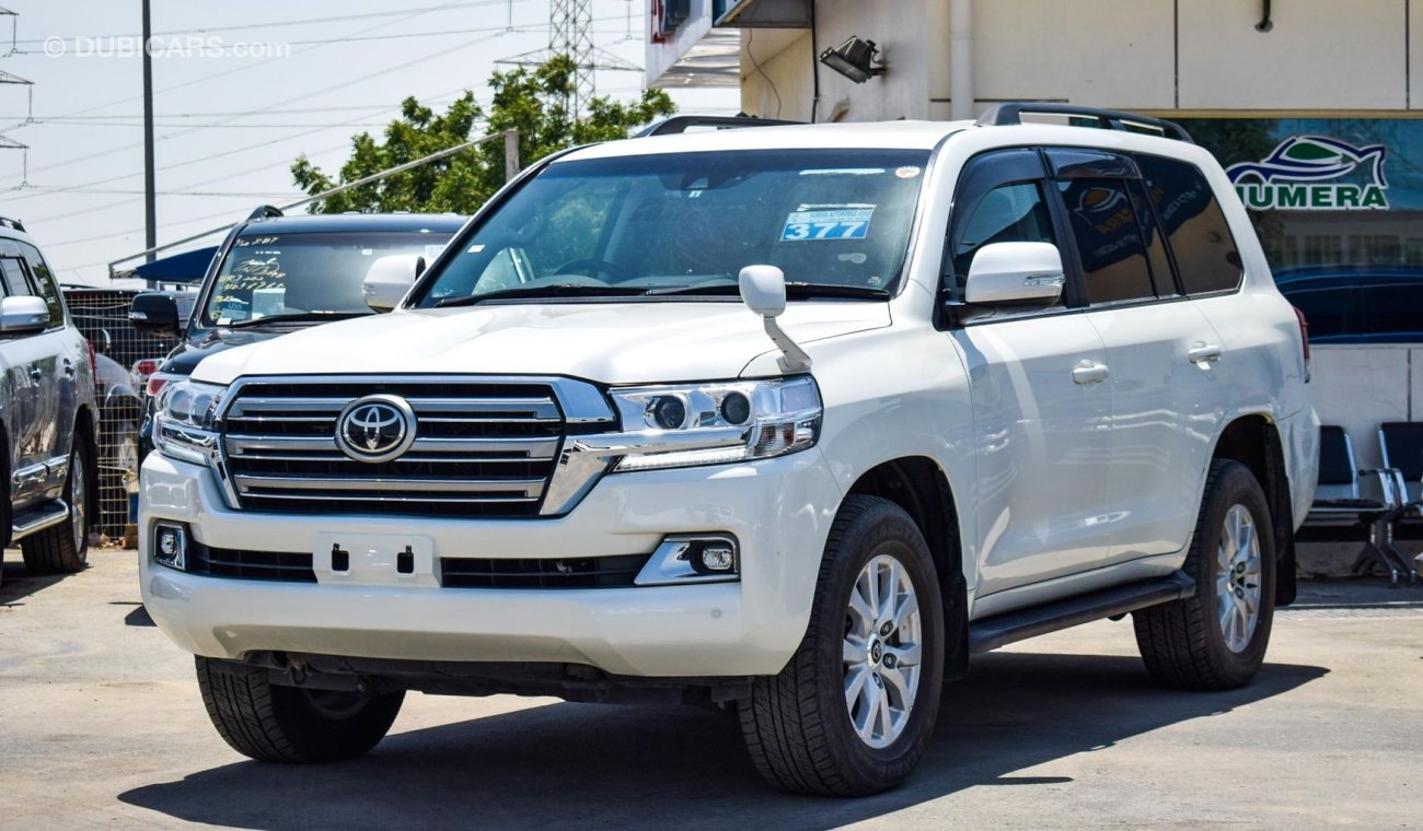 تويوتا لاند كروزر TOYOTA LANDCRUISER PETROL ENGINE FROM JAPAN