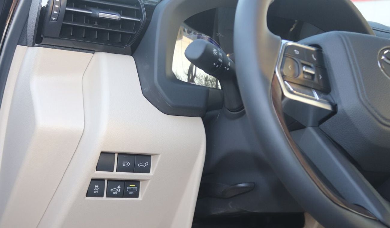 تويوتا لاند كروزر 2026 Model Toyota Land Cruiser (LC300) VX, 4.0L Petrol 4WD 6A/T