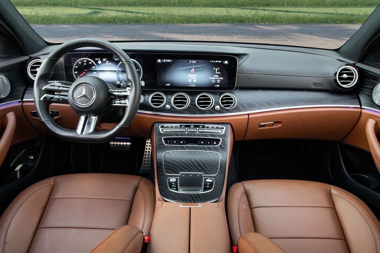 Mercedes Benz E300 E 300 4MATIC E300 AMG | 3,036 P.M | 0% Downpayment | UNDER WARRANTY!