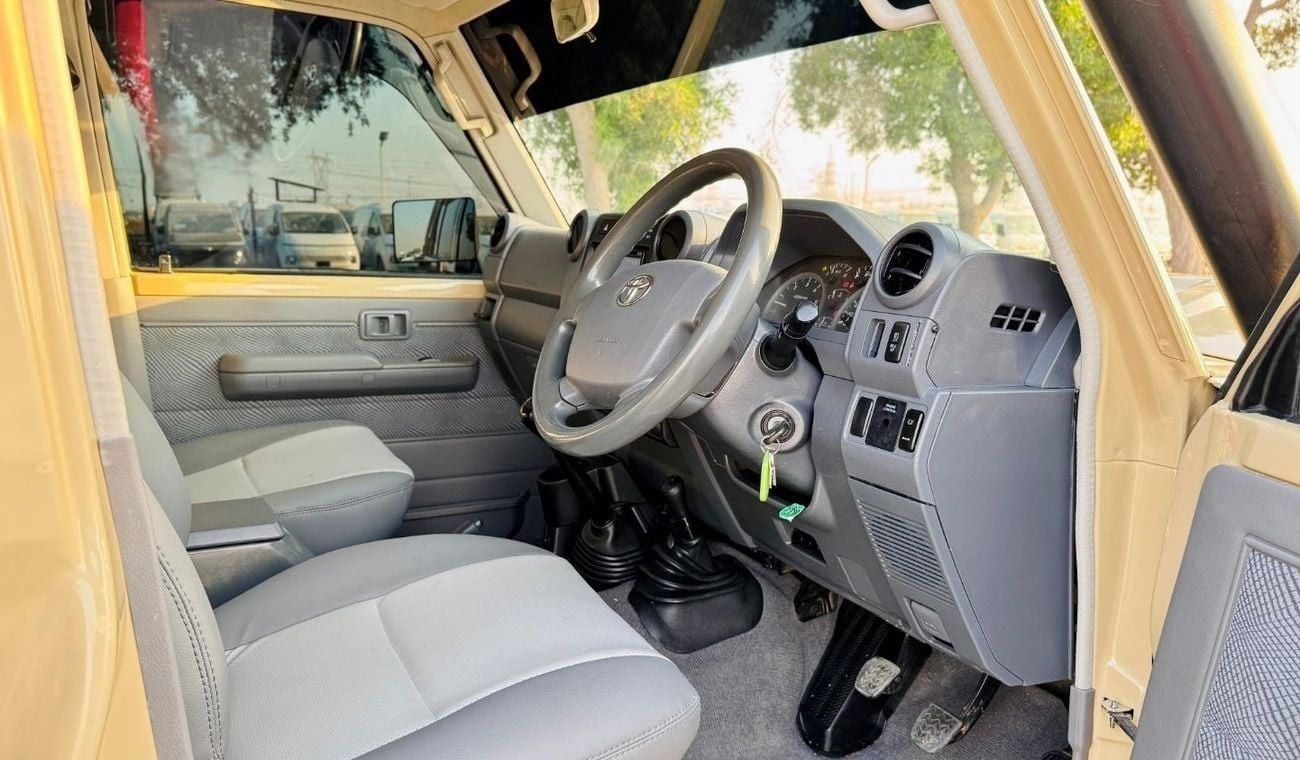 Toyota Land Cruiser Pick Up DOUBLE CABIN | 4.5L DIESEL ENGINE | MANUAL TRANSMISSION | RHD | AIR SNORKEL