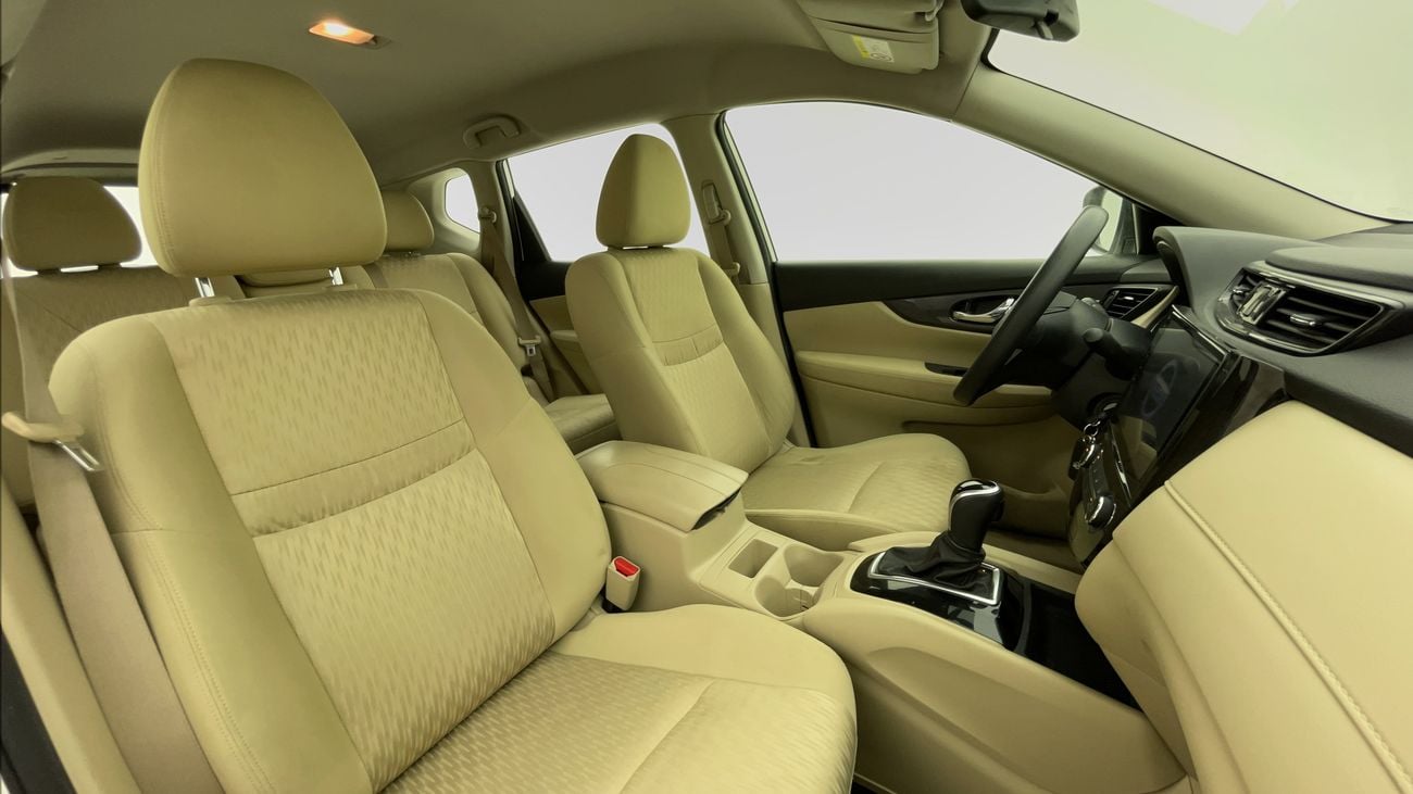 نيسان إكس تريل S 2.5 | بدون دفعة مقدمة | اختبار القيادة في المنزل