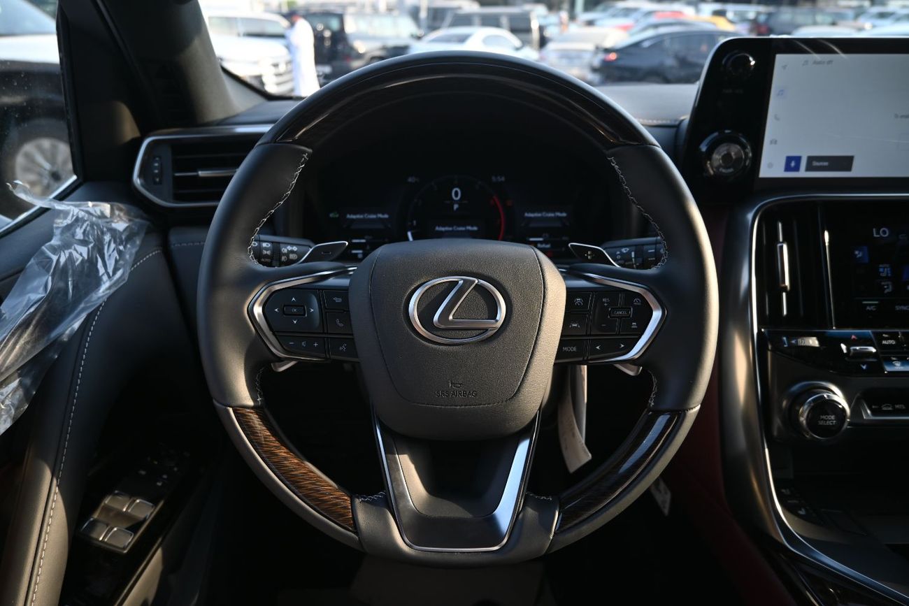 Lexus LX600 SIGNATURE Turbo Sport, 3.5L Twin-Turbo V6, Color Black