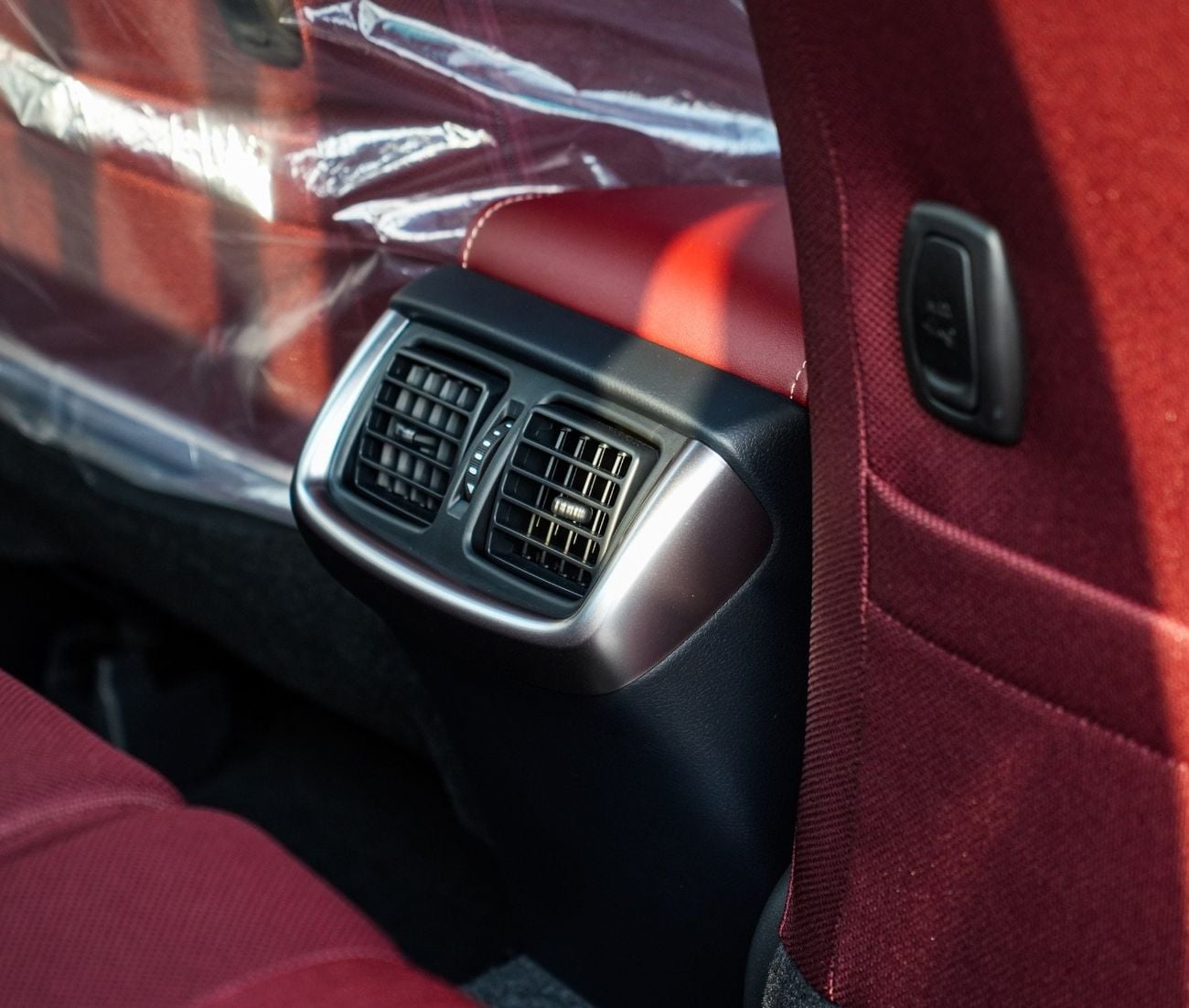 تويوتا هيلوكس Hilux 2.7 Automatic Full 2024