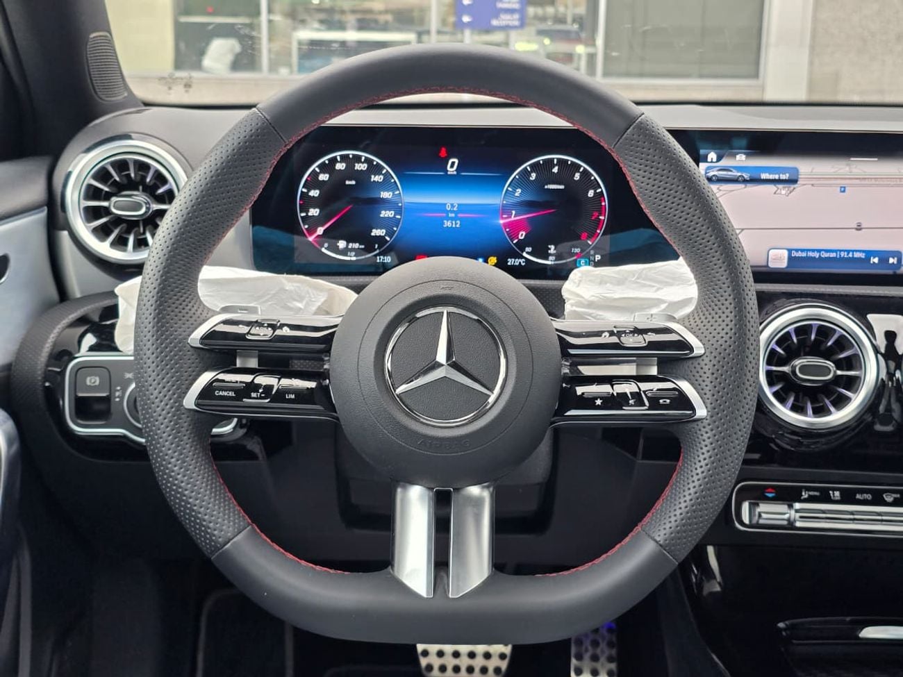 Mercedes-Benz A 200 Premium + 2.0L MERCEDES A-200 GCC 2025 // ORGINAL PAINT // FULL OPITION // PERFECT CONDITION