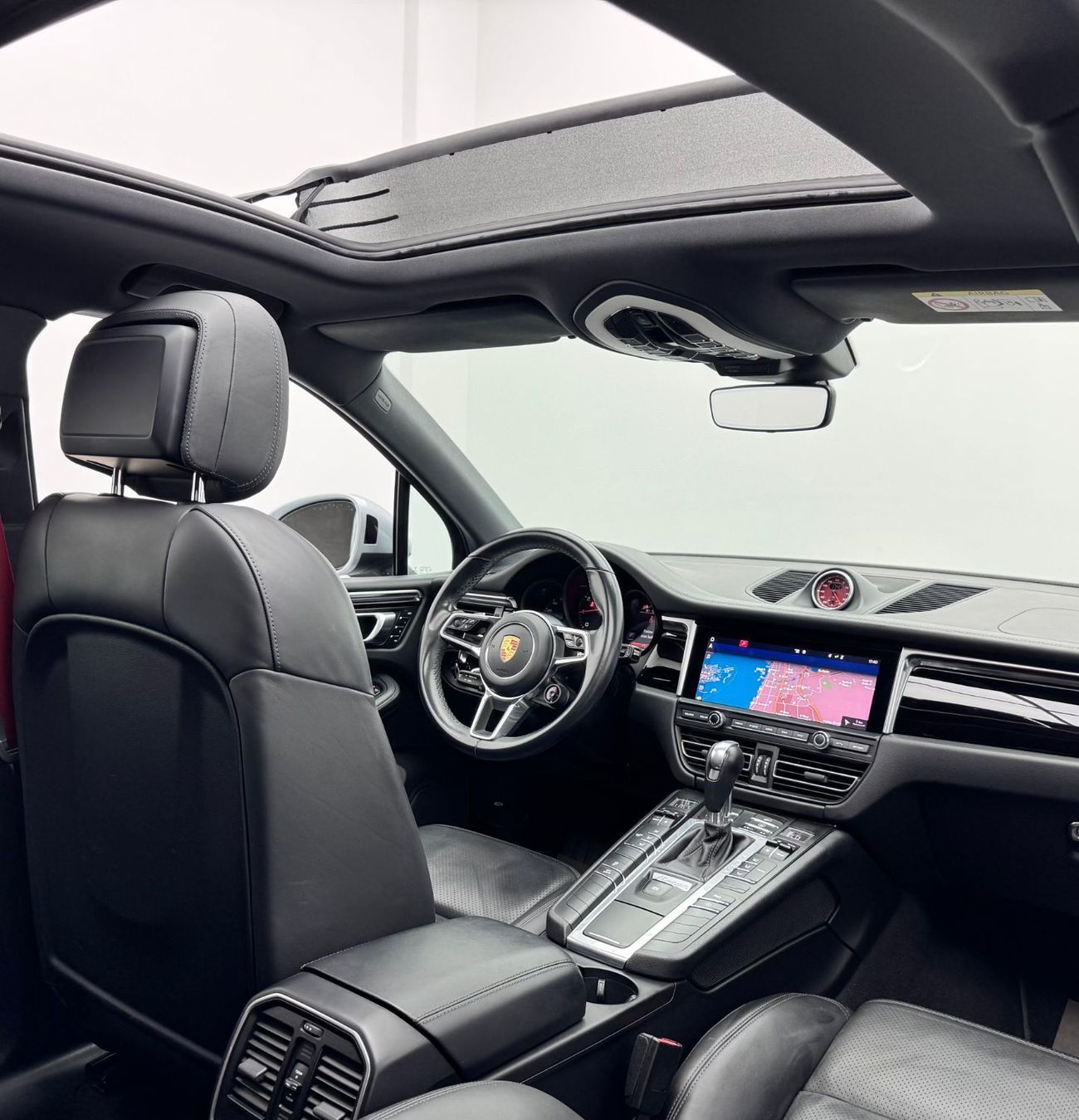 Porsche Macan Std 2.0L (252 HP) 2019 Porsche Macan, Full Porsche Service history, Warranty, Excellent Condition, L