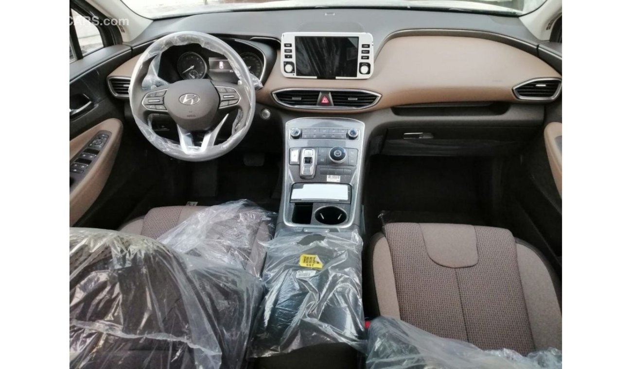 هيونداي سانتا في v4  with bust start  and panoramic sun roof electric seats