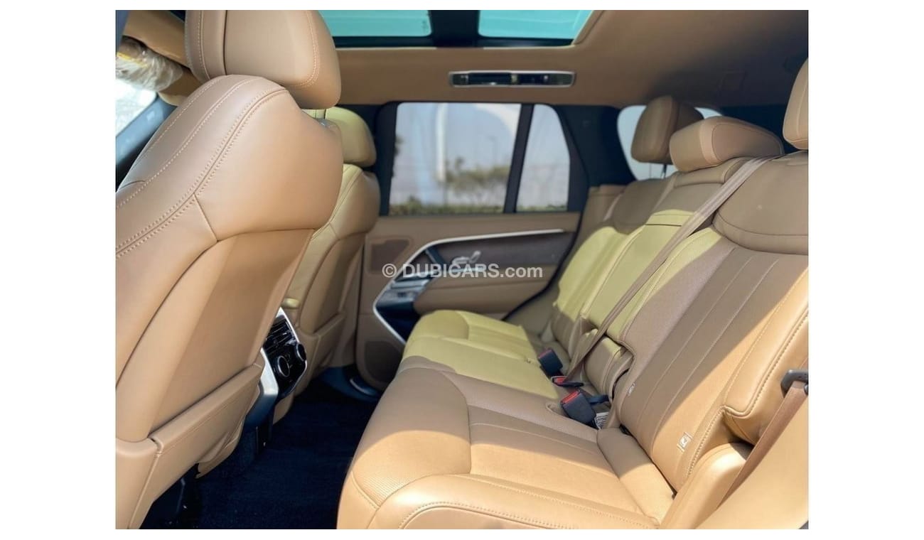 لاند روفر رينج روفر GCC SPEC UNDER WARRANTY AND SERVICE