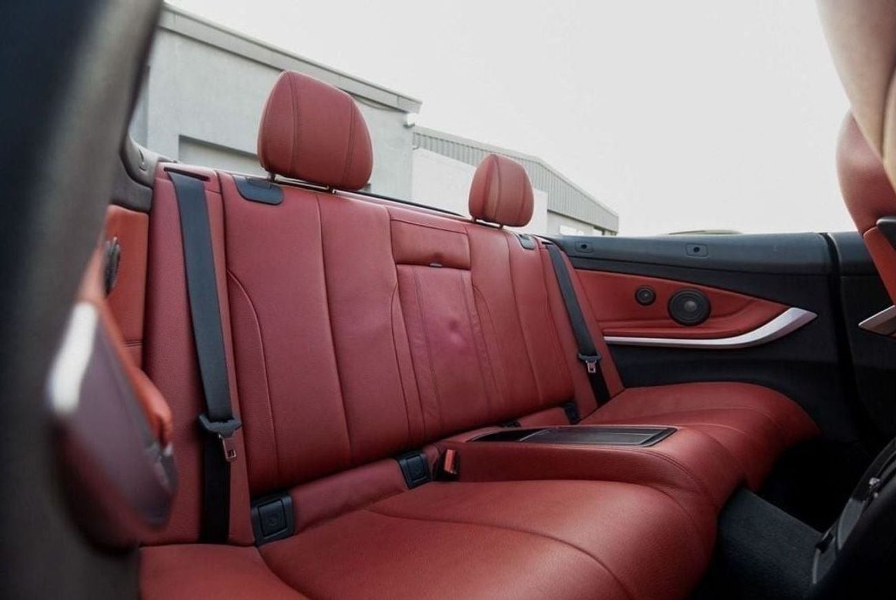 BMW 430i M Sport 2.0L BMW 430i M-Sport Convertible 2018 GCC under Warranty with Flexible Down-Payment.