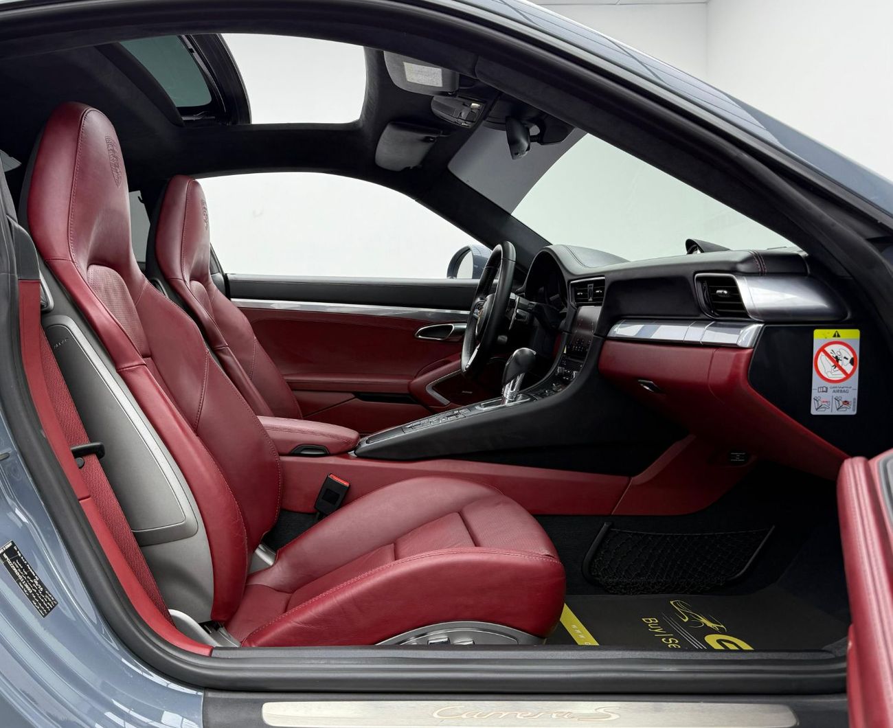 بورش 911 2017 Porsche 911 Carrera S, Full Service History, Sport Chrono Package, Excellent Condition, GCC