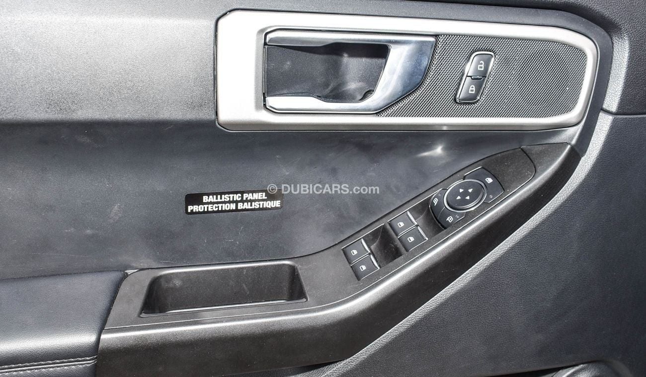 Ford Explorer Interceptor 4WD Police Car