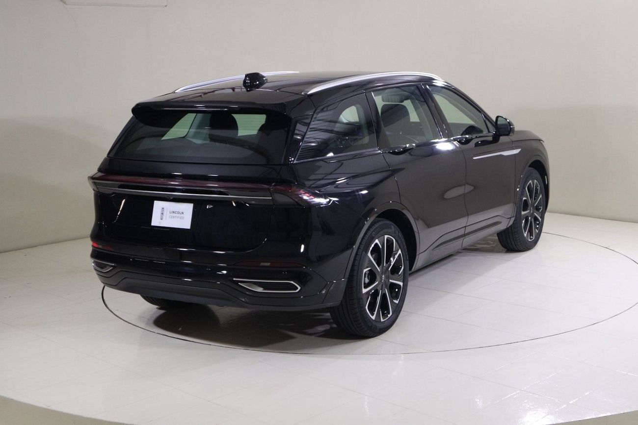 Lincoln Nautilus NAU425H NAUTILUS RESERVE 202A AWD 2.0L FHEV AT