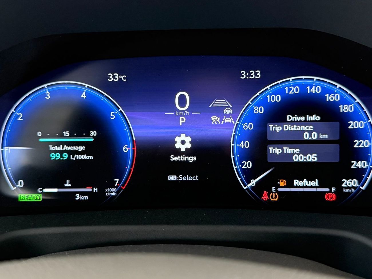 Toyota Land Cruiser HYBRID VX 3.5 TWINTURBO RADAR **EXPORT ONLY**التصدير فقط خارج الخليج***