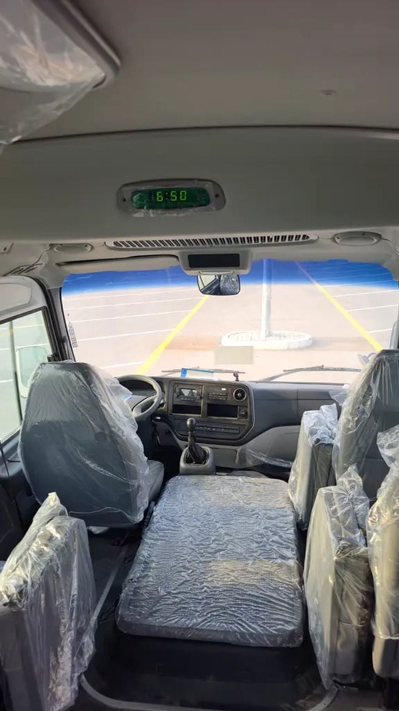 Hyundai County  GCC Specs Brand 26 Seater
