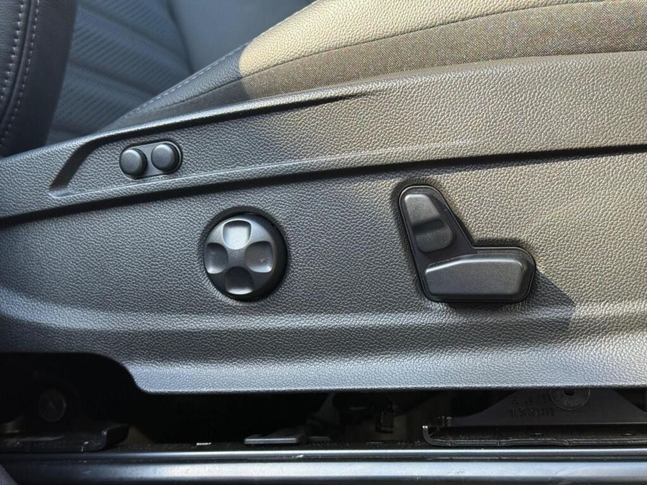 ألفا روميو ستيلفيو 2.9 V6 Bi-Turbo Quadrifoglio Auto Q4 AWD Euro 6 (s/s) 5dr (export only ) Right hand Drive