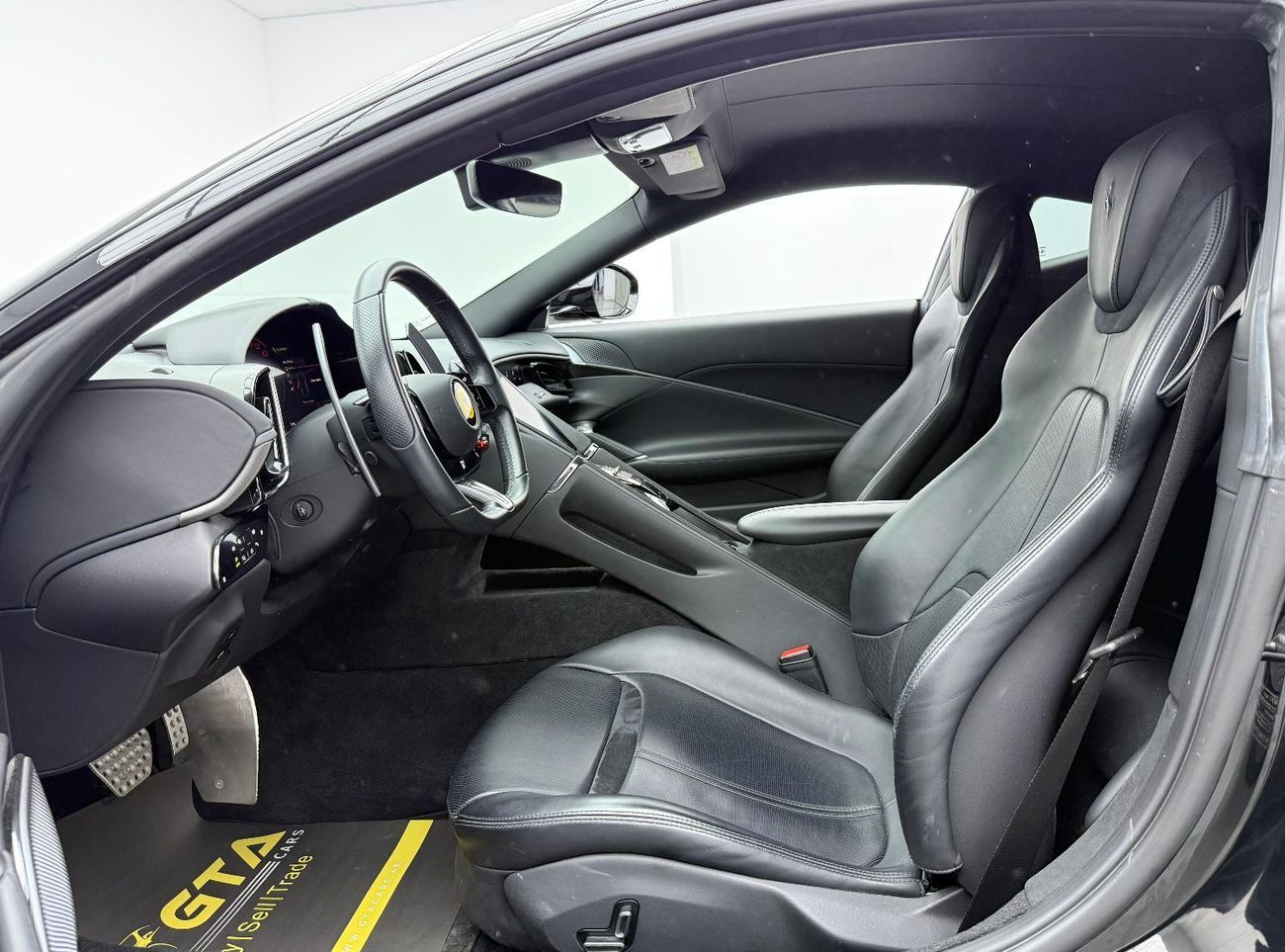 Ferrari Roma 2022 Ferrari Roma, 2027 Ferrari Warranty, Full Ferrari Service History, Very Low Km, GCC