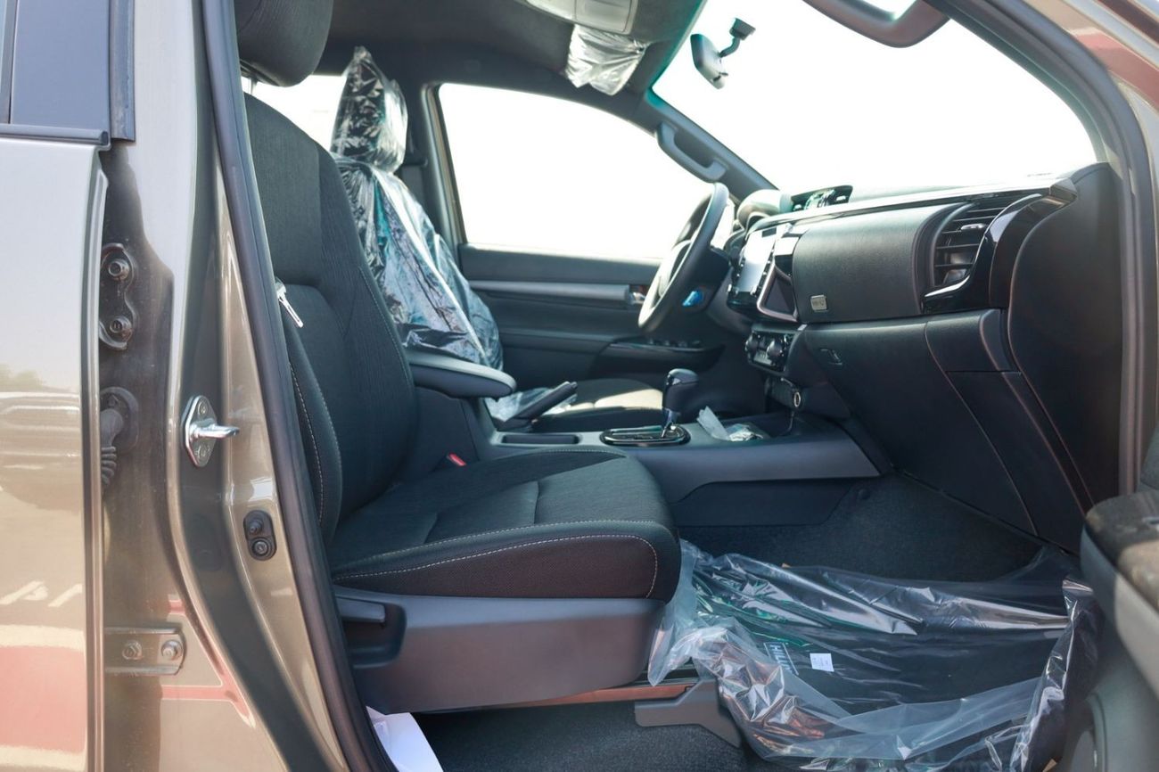 Toyota Hilux TOYOTA HILUX 4.0 ADVENTURE OXIDE BRONZE 2024