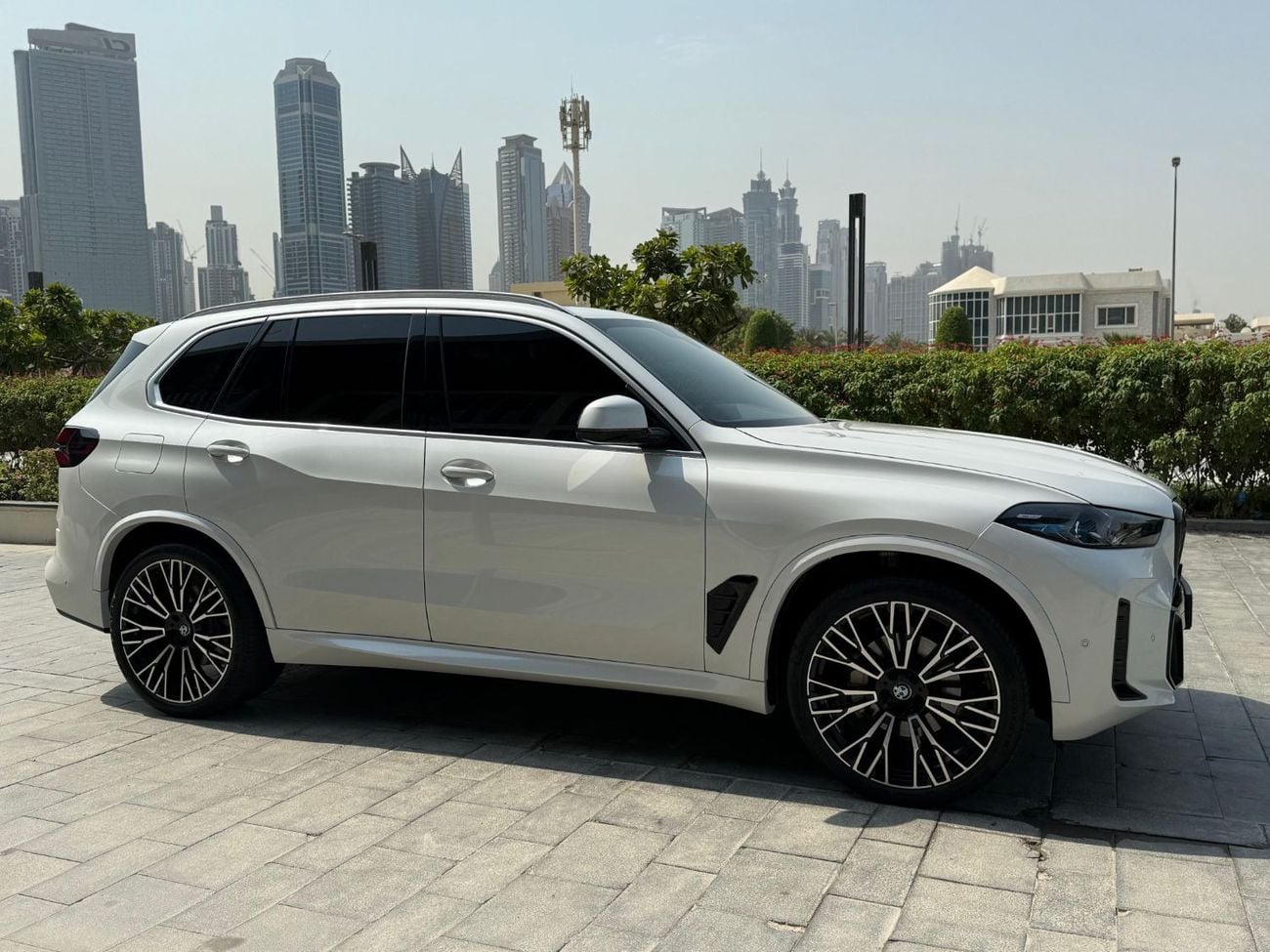 تويوتا هايلاندر LE 2.5L