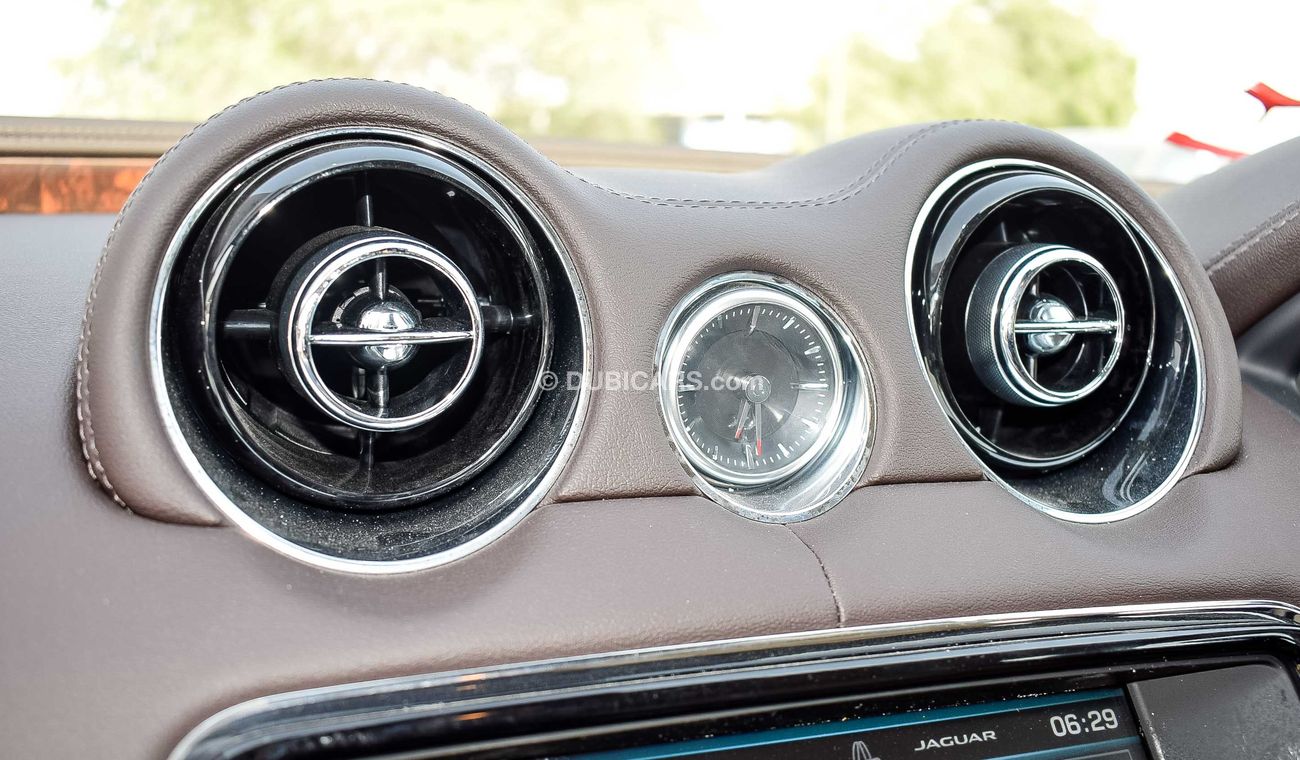Jaguar XJ 2.0 GTDI Premium Luxury Right Hand Drive