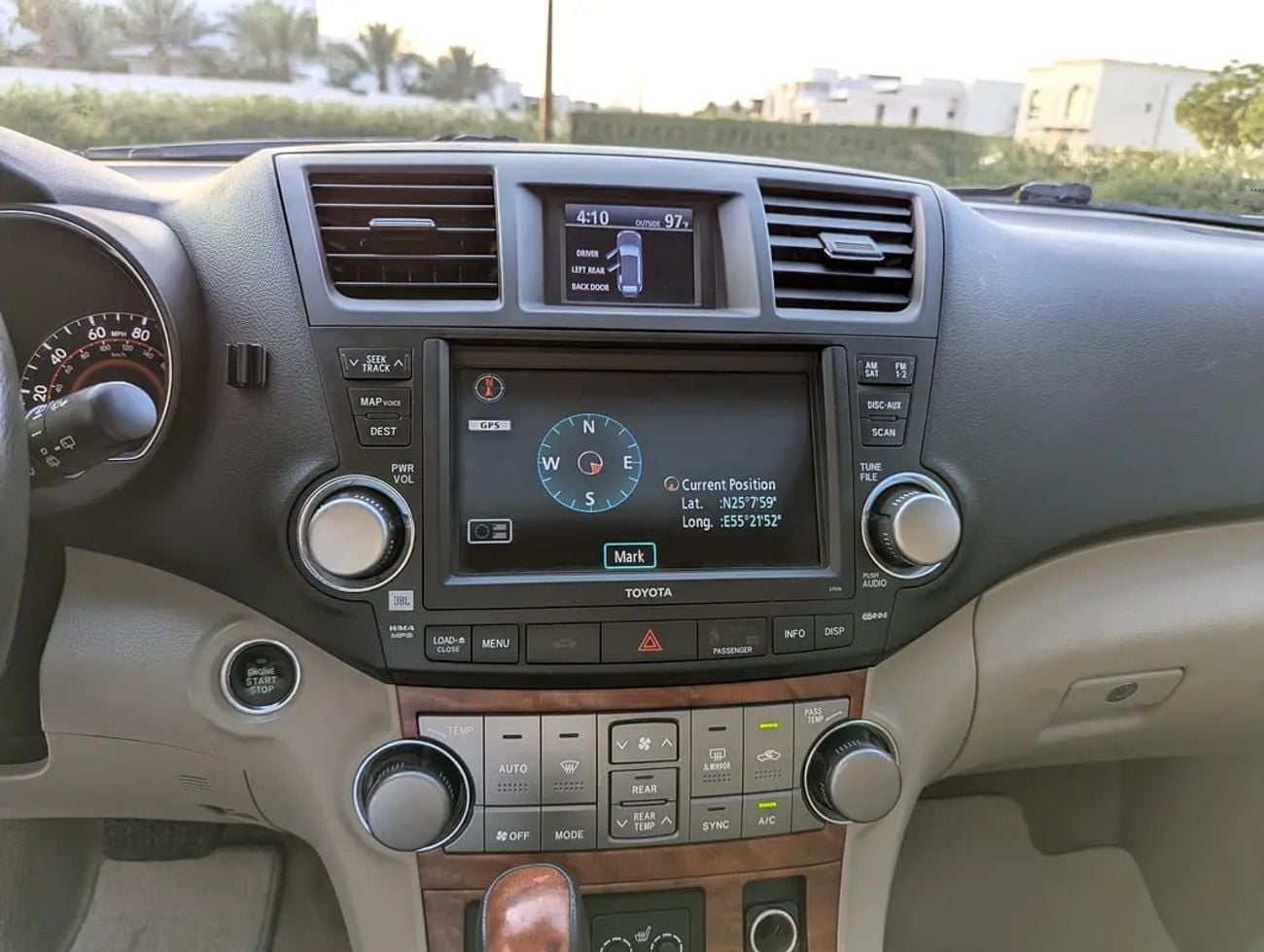 تويوتا هايلاندر Limited | American Specs | Well Maintained Full Option With Low KM