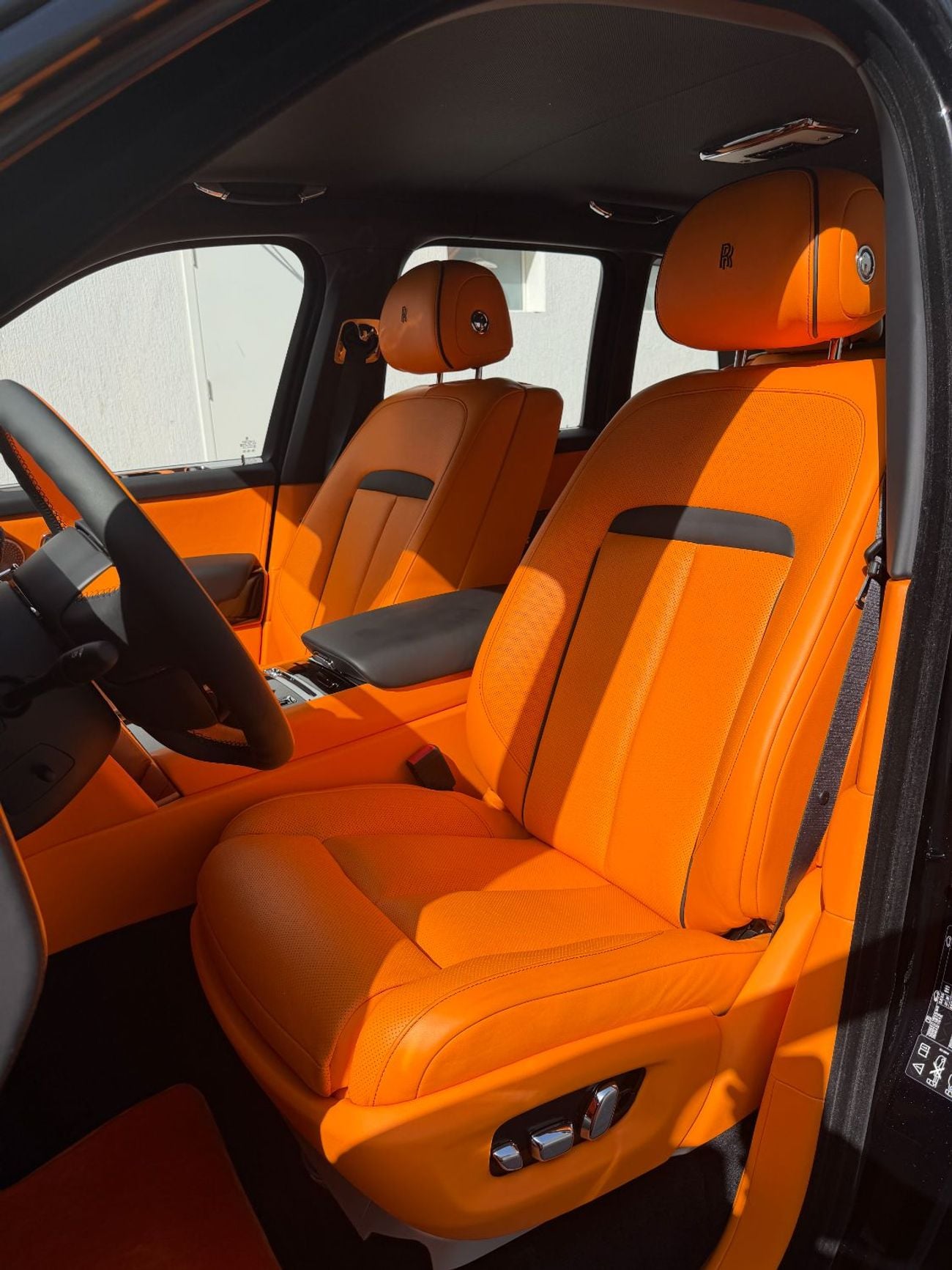 Rolls Royce Cullinan | LIMITED OFFER | NEW | 2024 | V12 | 563 HP | 3-YEAR WARRANTY AND SERVICE