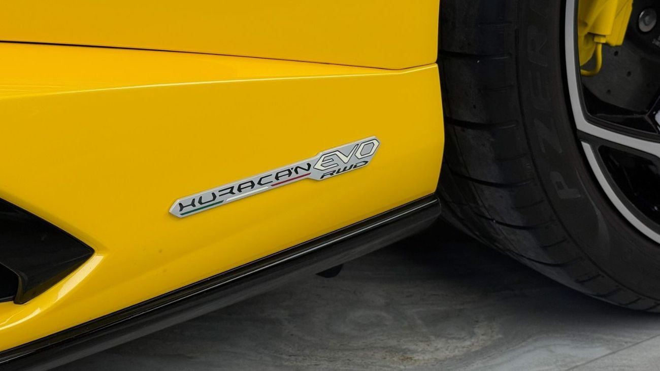لامبورغيني هوراكان ايفو سبايدر Lamborghini Huracán EVO Spyder – V10 - 2023